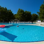 ホリデーパーク Villaggio Gargano ヴィエステ