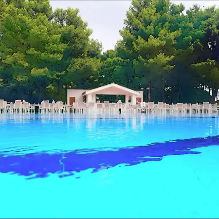 Villaggio Gargano 2* Βιέστε