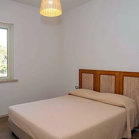 Prázdninový areál Villaggio Gargano 2*