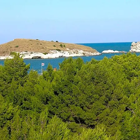Parco vacanze Villaggio Gargano 2*