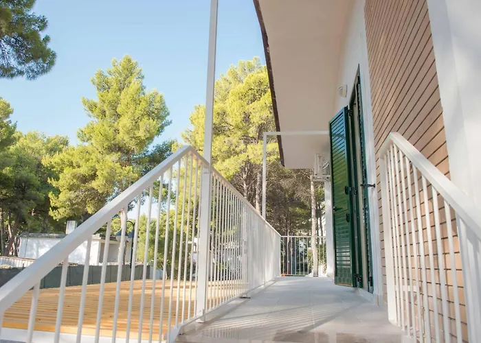 Prázdninový areál Villaggio Gargano 2*